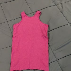 Lululemon high neck tank